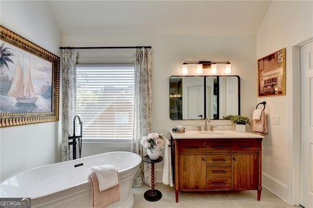 10280 Oxford Mill Circle, Johns Creek, GA 30022