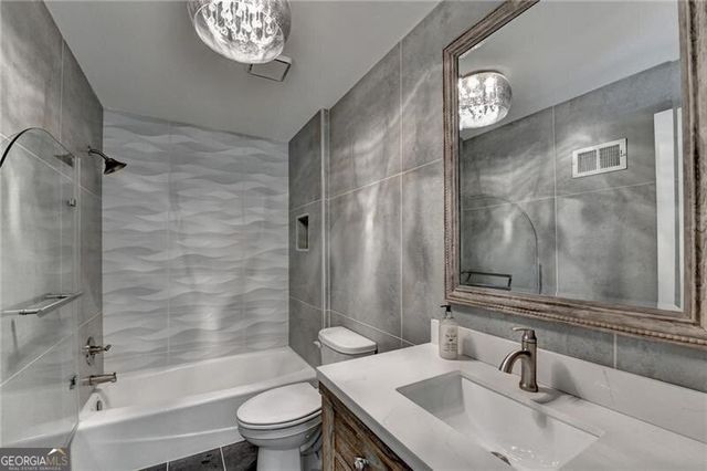 10280 Oxford Mill Circle, Johns Creek, GA 30022