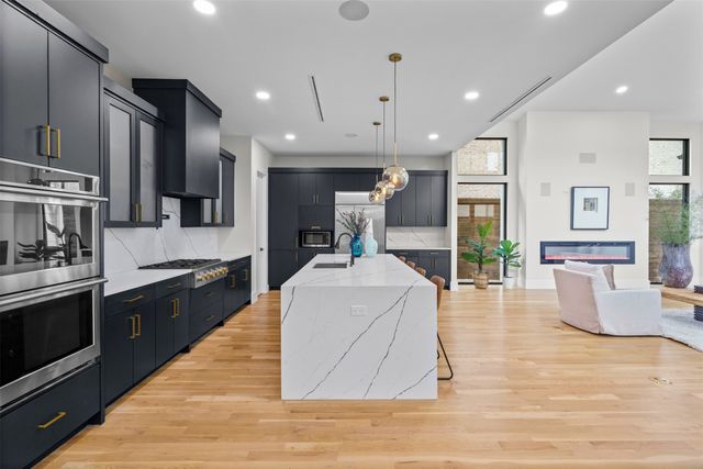 7210 Robin Road, Dallas, TX 75209