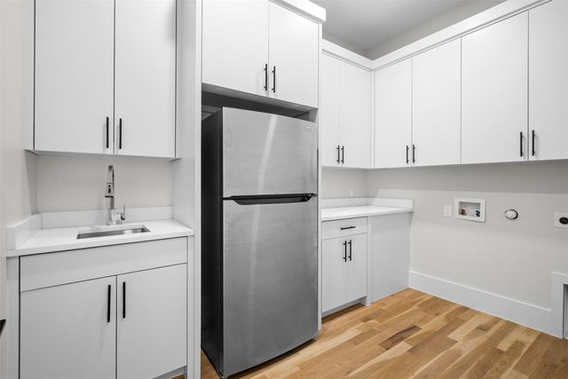 7210 Robin Road, Dallas, TX 75209