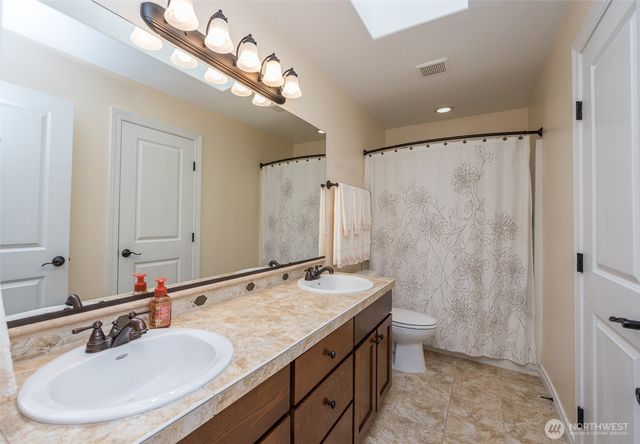 13608 175th Street Ct E, Puyallup, WA 98374