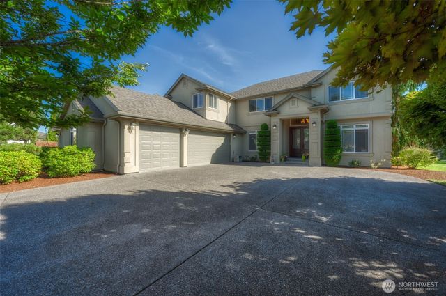 13608 175th Street Ct E, Puyallup, WA 98374