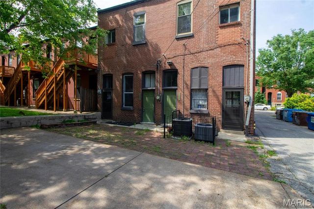 2216 Cherokee Street 2nd Floor, St Louis, MO 63118