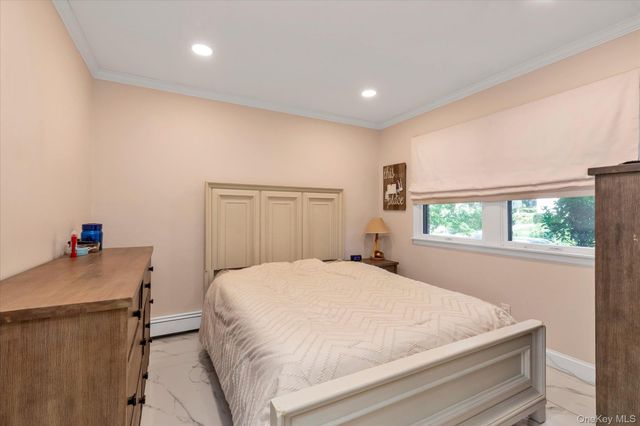 9 The Promenade, Glen Head, NY 11545