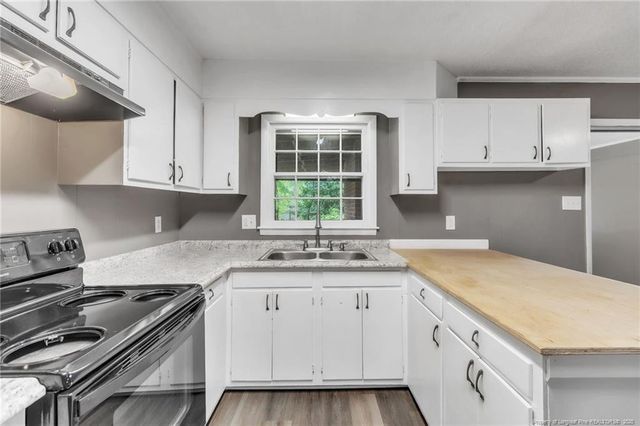 5511 Mesa Drive, Fayetteville, NC 28303