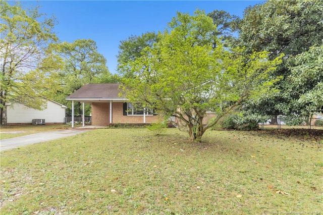 5511 Mesa Drive, Fayetteville, NC 28303