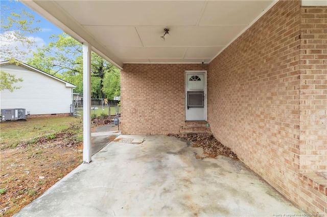 5511 Mesa Drive, Fayetteville, NC 28303