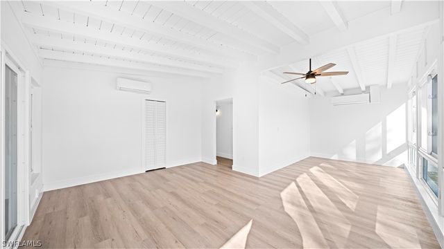 105 Oregon RD N, Lehigh Acres, FL 33936