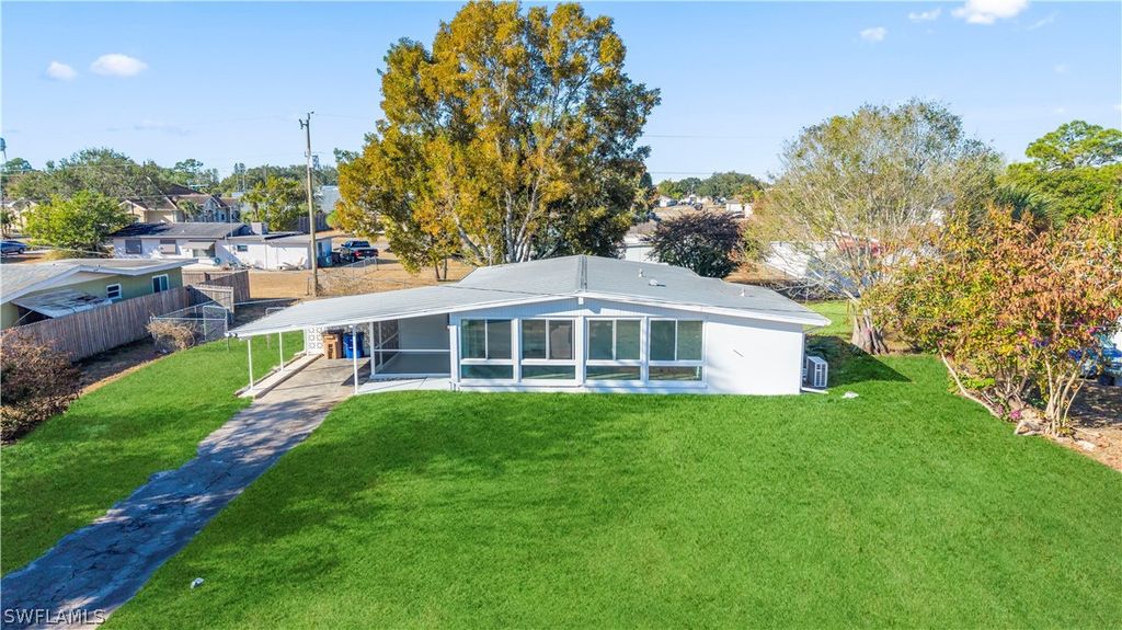 105 Oregon RD N, Lehigh Acres, FL 33936