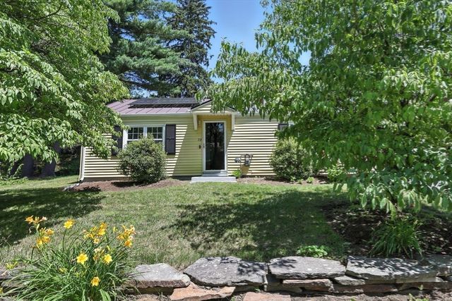 73 Timber Lane, Springfield, MA 01119