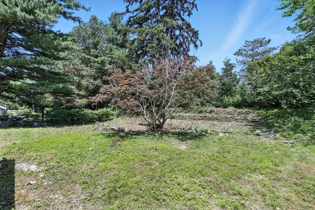 73 Timber Lane, Springfield, MA 01119