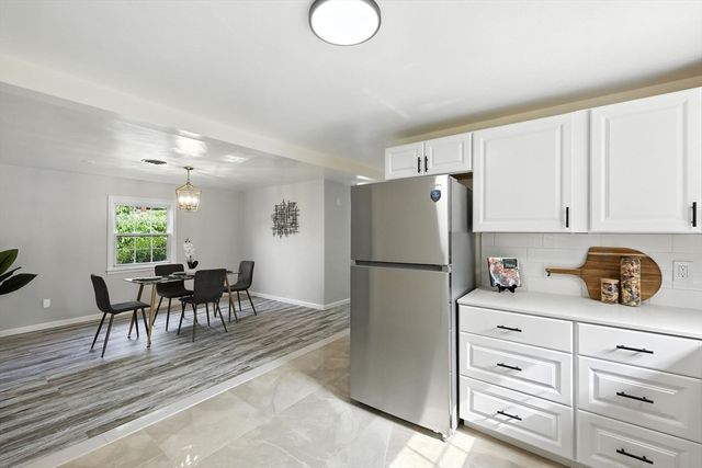 73 Timber Lane, Springfield, MA 01119