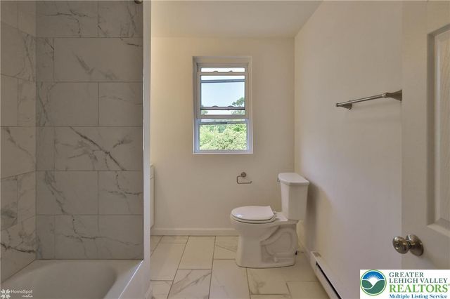 1660 Main Street, Hellertown Boro, PA 18055