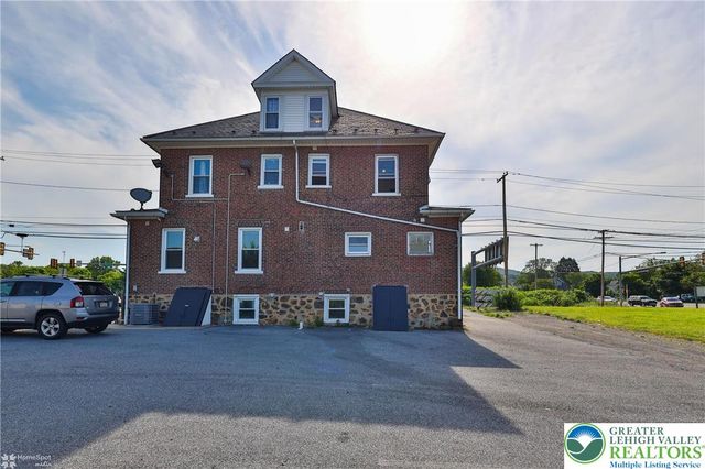 1660 Main Street, Hellertown Boro, PA 18055