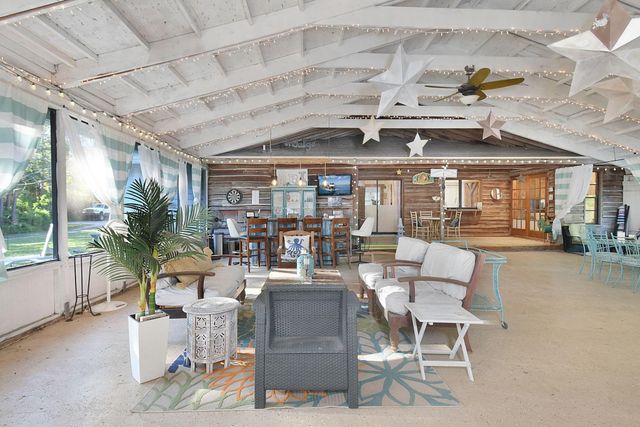 5654 SE Orange Blossom Trail, Hobe Sound, FL 33455