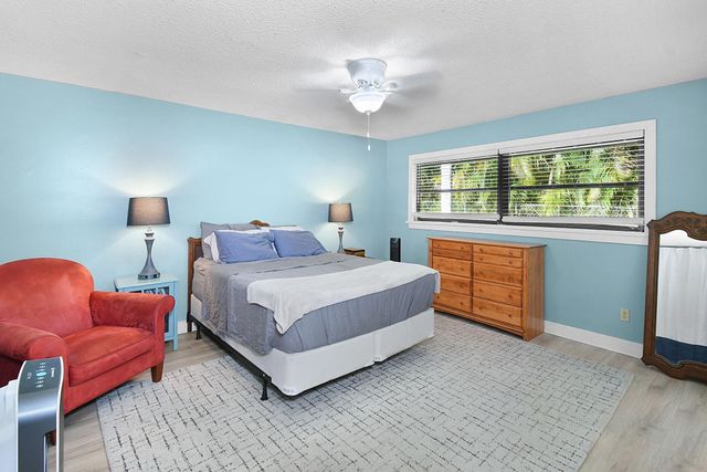 5654 SE Orange Blossom Trail, Hobe Sound, FL 33455