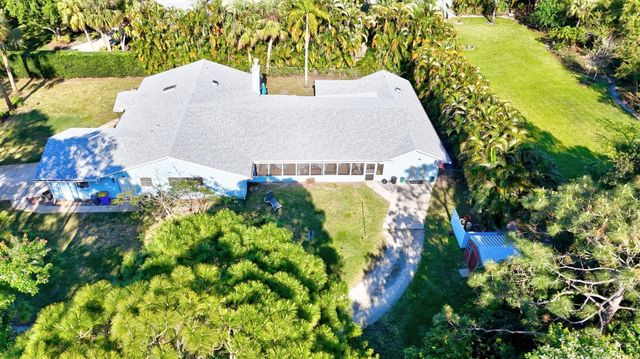 5654 SE Orange Blossom Trail, Hobe Sound, FL 33455