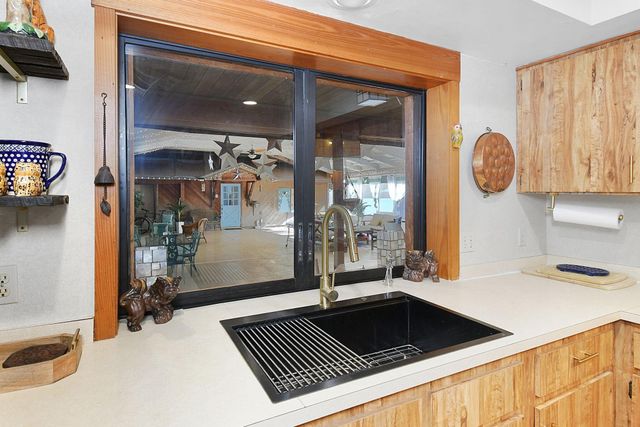 5654 SE Orange Blossom Trail, Hobe Sound, FL 33455