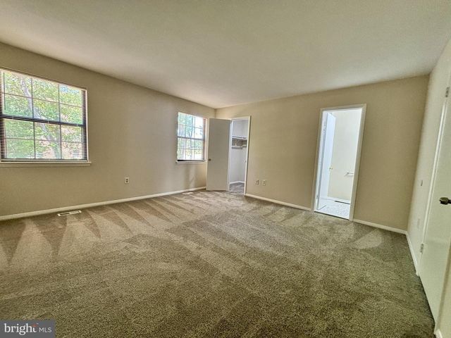 24 LAURENCE BROOKE RD, Catonsville, MD 21228