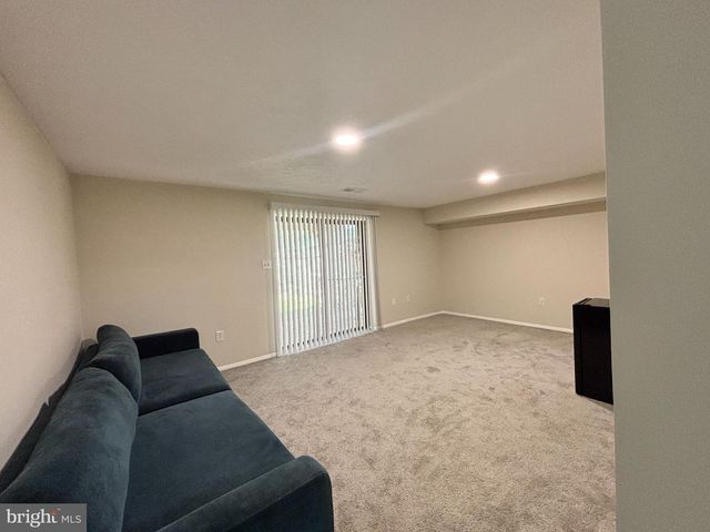 24 LAURENCE BROOKE RD, Catonsville, MD 21228
