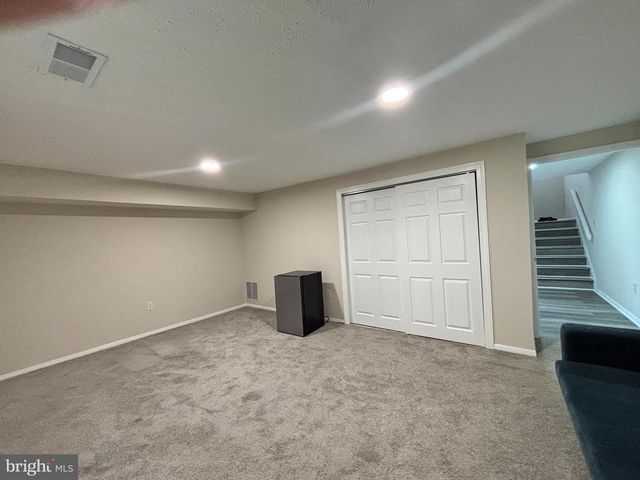 24 LAURENCE BROOKE RD, Catonsville, MD 21228