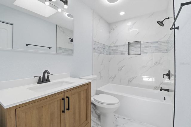 11830 W FISHERMAN LANE, Homosassa, FL 34448