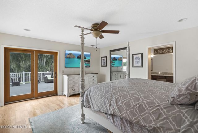 703 FRONT Street, Welaka, FL 32189