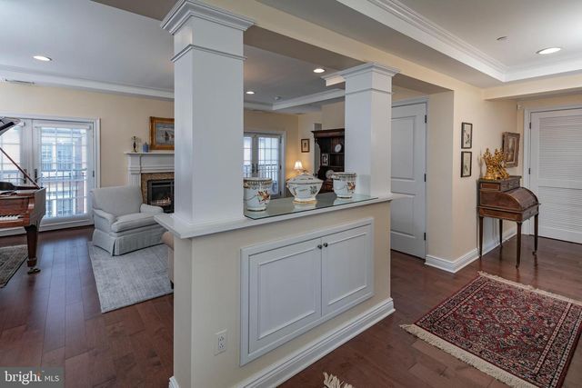 132 VICTORIA MEWS, Princeton, NJ 08542