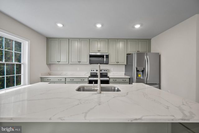 106 MATE CT, Winchester, VA 22602