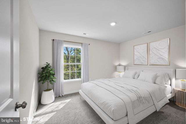 106 MATE CT, Winchester, VA 22602