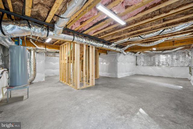 106 MATE CT, Winchester, VA 22602