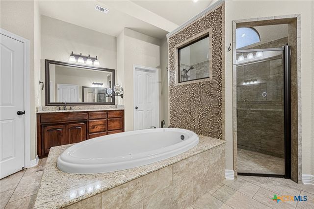 5100 Deerwood Trail, Killeen, TX 76542