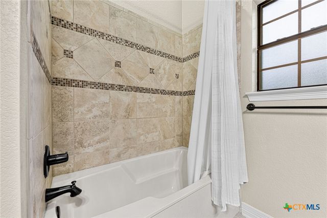 5100 Deerwood Trail, Killeen, TX 76542