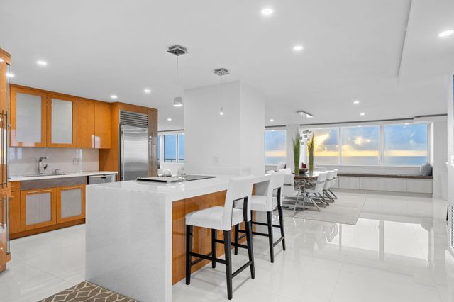 545 S Fort Lauderdale Beach 701-702, Fort Lauderdale, FL 33316