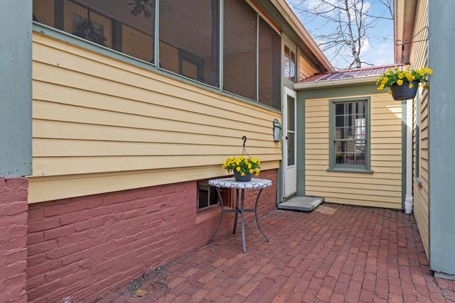 6 Lincoln Street, Concord, NH 03301