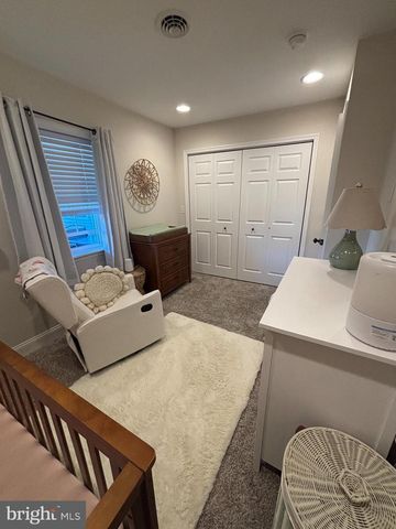 501 GOLDFINCH DR, Columbia, PA 17512