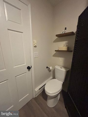 501 GOLDFINCH DR, Columbia, PA 17512