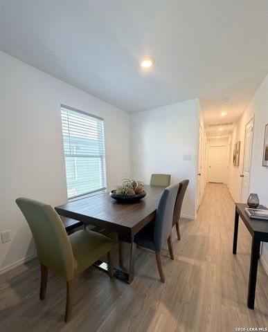 13884 Llama Pl, San Antonio, TX 78252