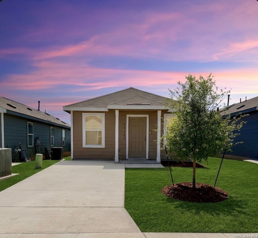 13884 Llama Pl, San Antonio, TX 78252