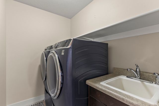 821 S 525 E, River Heights, UT 84321