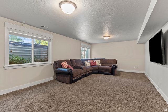 821 S 525 E, River Heights, UT 84321