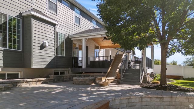 821 S 525 E, River Heights, UT 84321