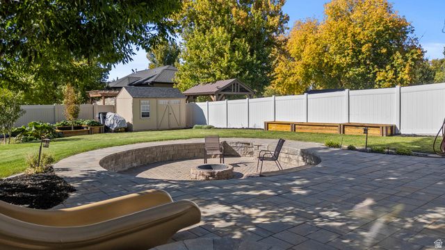 821 S 525 E, River Heights, UT 84321
