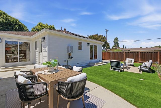 310 S Bayview Avenue, Sunnyvale, CA 94086