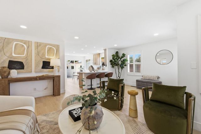 310 S Bayview Avenue, Sunnyvale, CA 94086