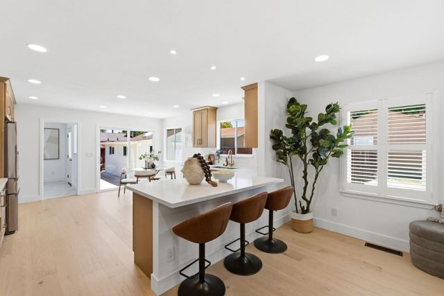 310 S Bayview Avenue, Sunnyvale, CA 94086