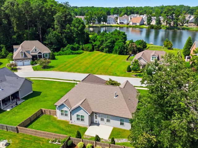 8029 Crookneck Drive, Angier, NC 27501