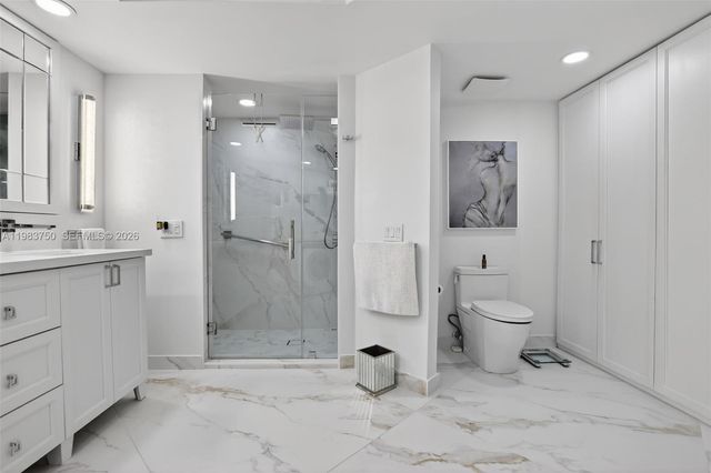 2800 Island Boulevard 301, Aventura, FL 33160