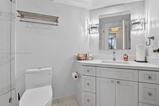 2800 Island Boulevard 301, Aventura, FL 33160