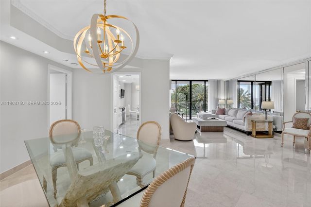 2800 Island Boulevard 301, Aventura, FL 33160